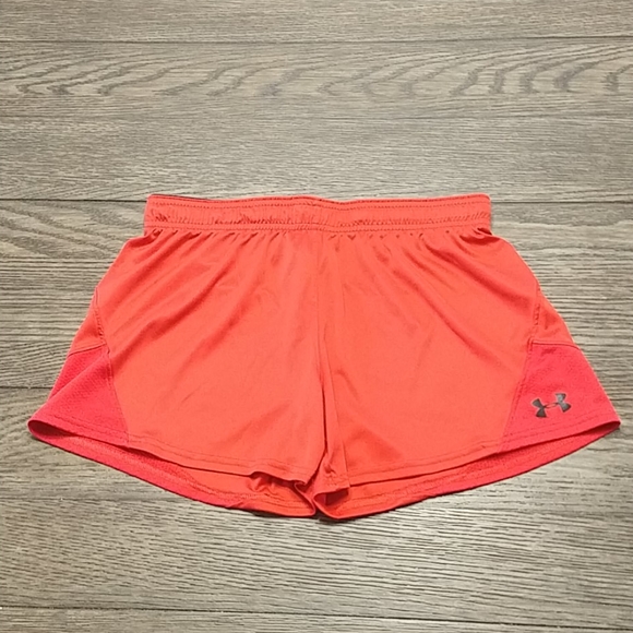 Under Armour Pants - 🌵 Under Armour Women's Shorts M